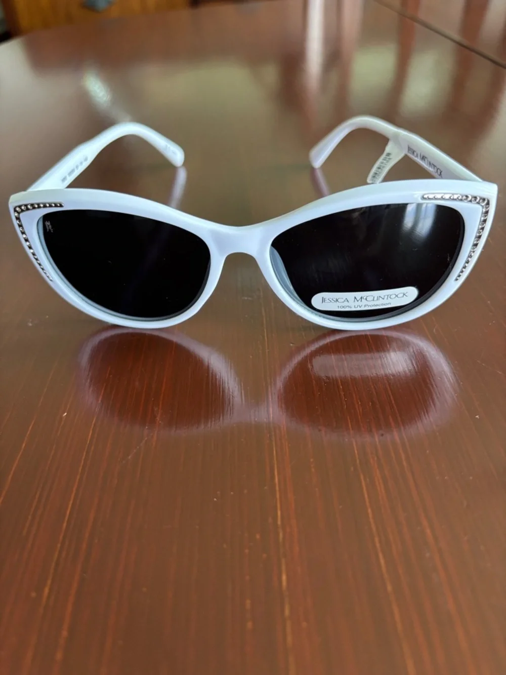 Jessica McClintock Cat Eye 100% UVA UVB protect sunglasses,scratch impact resist